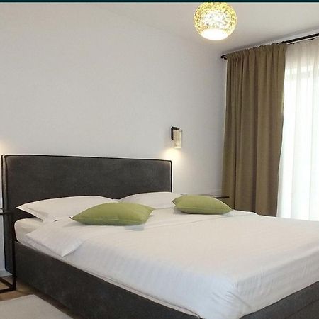 Appartement Savas Cosmopolit Brasov Magnolia Extérieur photo