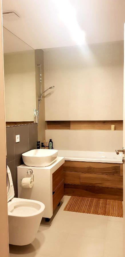 Appartement Savas Cosmopolit Brasov Magnolia Extérieur photo